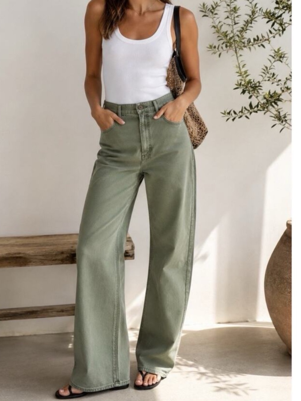 NWT Mother Jeans Full Pipe Skimp in Roger That in Size 26